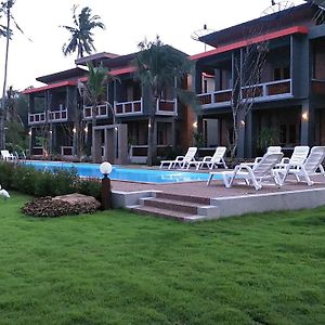 Lanta Infinity Resort
